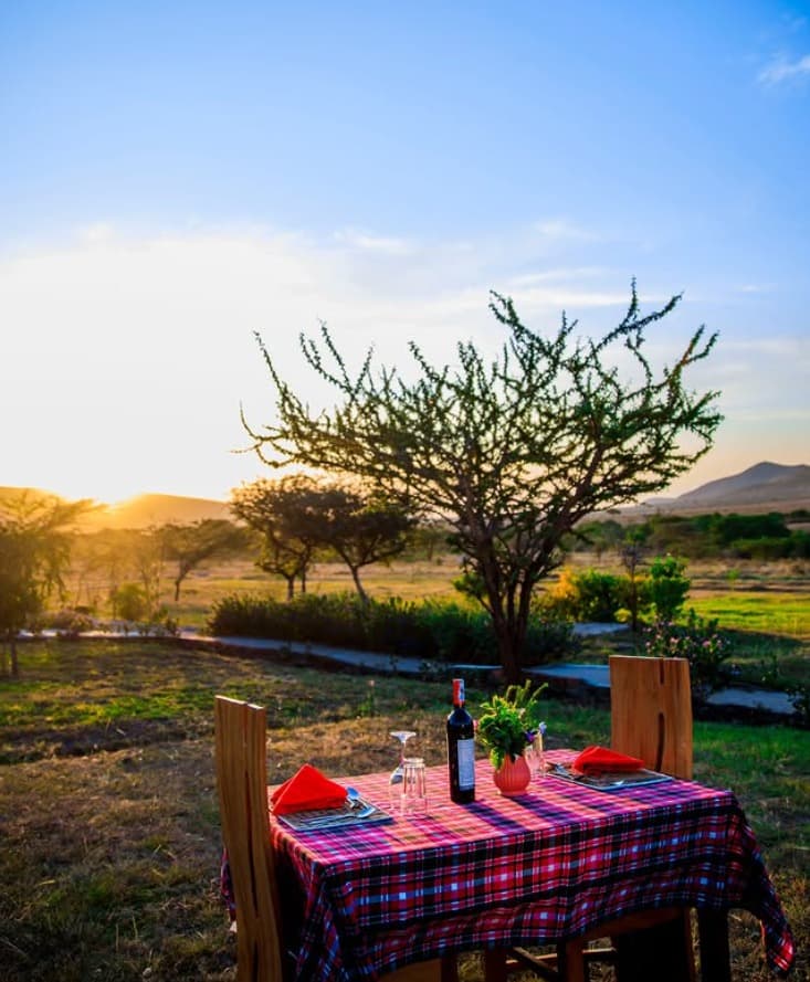 Sunset dining setup at Endeem Mara Resort